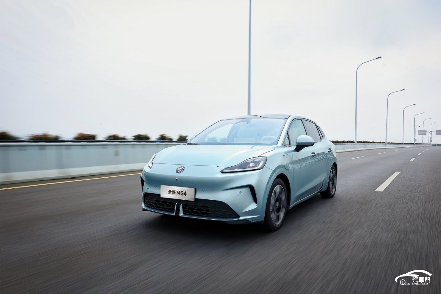 6.58万起的全新MG4，打了场漂亮的翻身仗