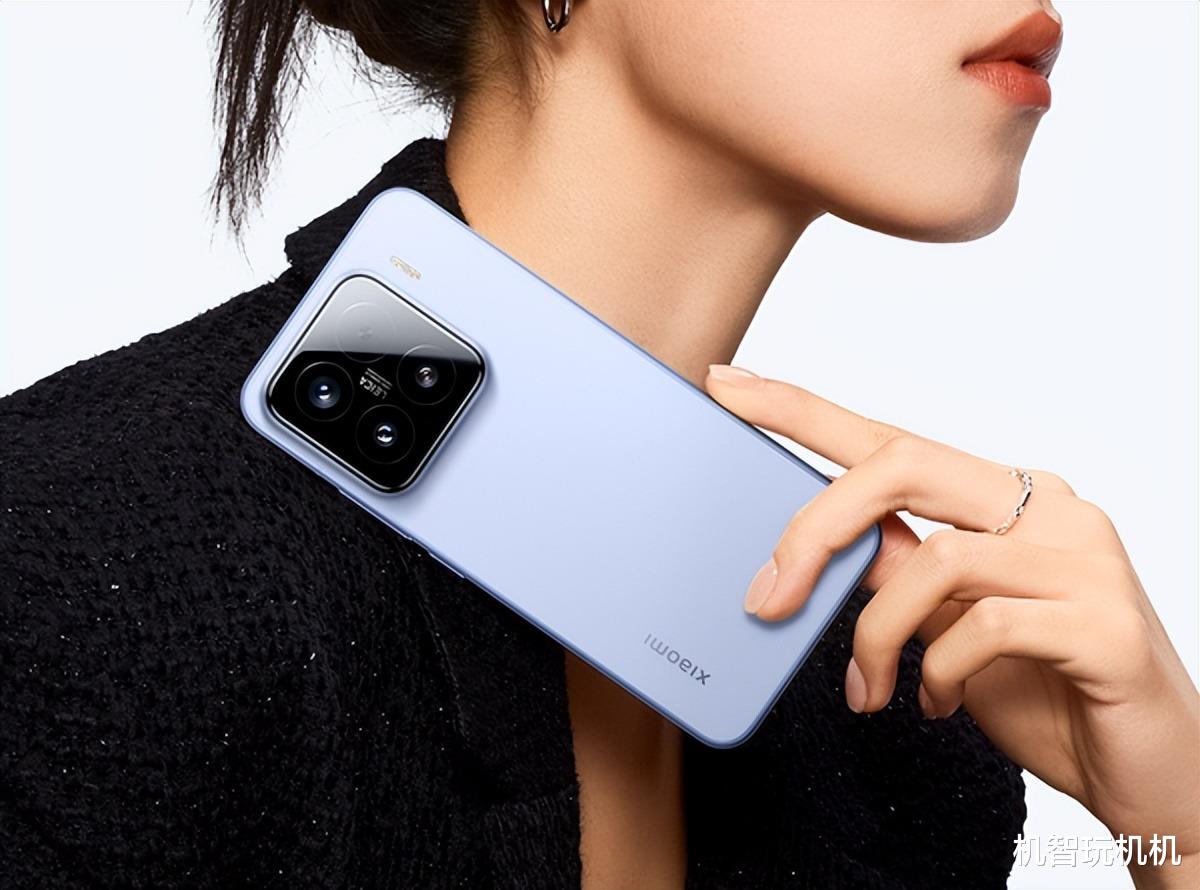 澎湃OS3+自研影像+驍龍8至尊2+不漲價，小米16要暴打iPhone17！