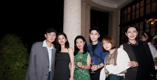 Tod's 晚宴暴露咖位！章泽天待遇独一份，王阳檀健次成网红打卡点