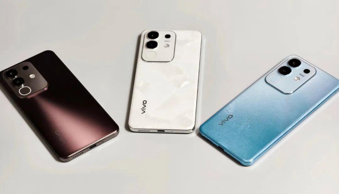 LCD永不為奴，2025年仍然可以考慮的3款護眼型手機！