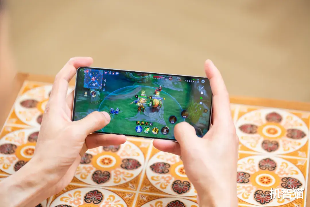 最近手机的价格，降得也太离谱了