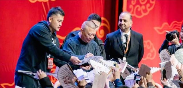 相声“天花板”被敲打？郭德纲被约谈3天后，德云社发生惊人变化