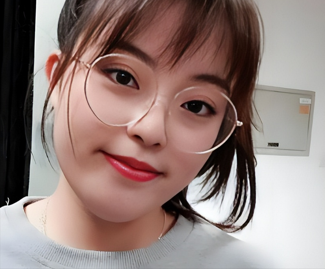 邢晗铭曾是好声音冠军，从巅峰到无人问津，如今竟然又重新出发！