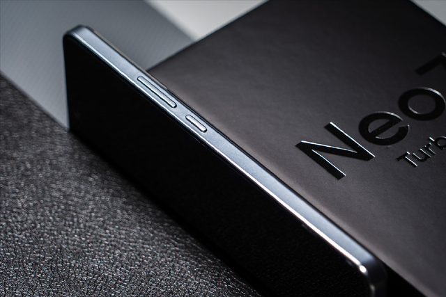 618公认可“闭眼入”的四款手机，旗舰性能、价格亲民，可用五年