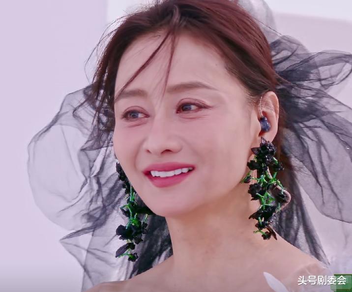 《浪姐6》人气大洗牌，李晟第四，叶童第2，冠军当之无愧！