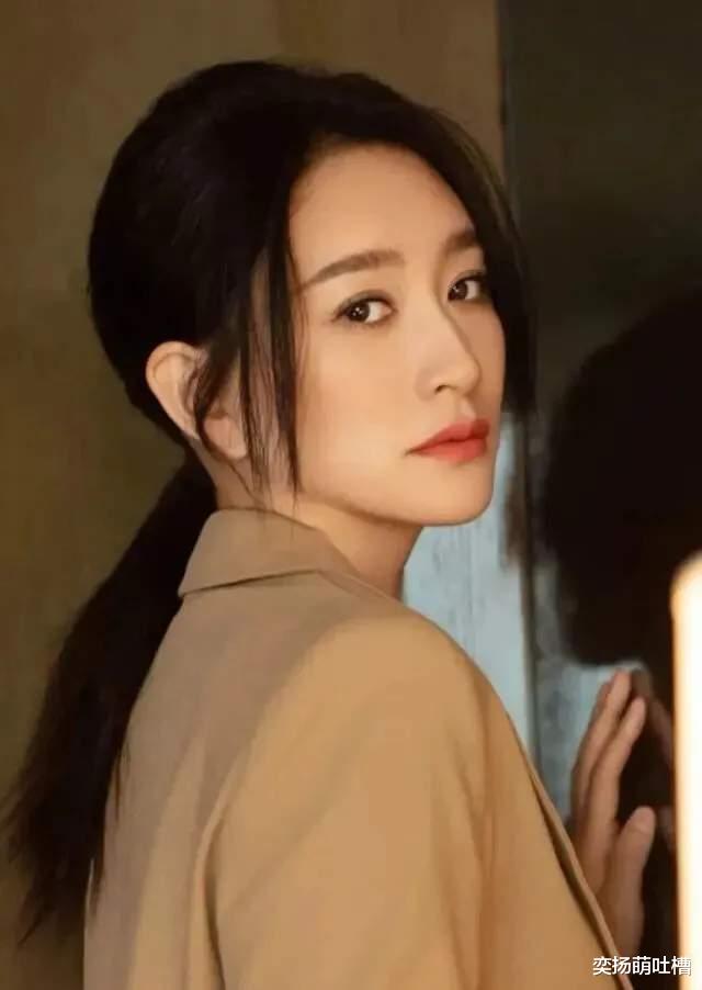 李小冉怒了！喊话黑粉霸气回怼：搞我可以，别搞我家人