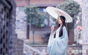 我的未婚夫和别的女人鸳鸯戏水，我决定离开，未婚夫却后悔了