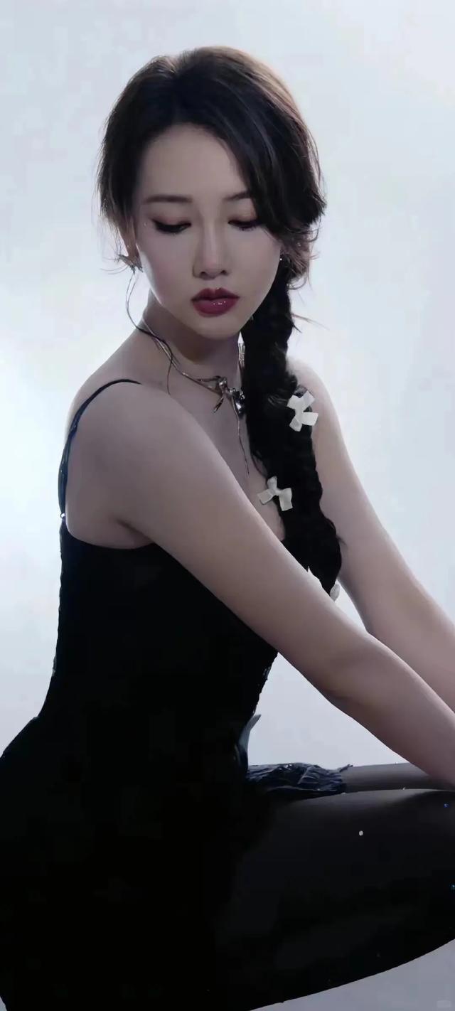 弦子:身材颜值歌声全在线,上帝到底给他关了哪扇窗?