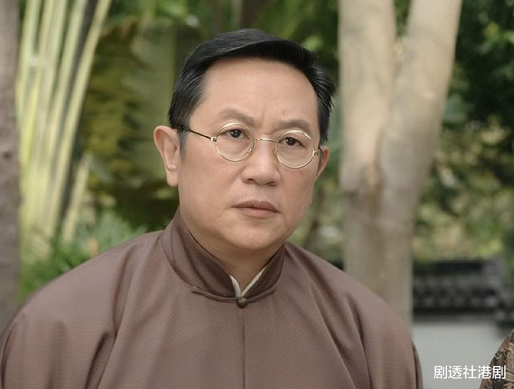 TVB知名演员患帕金森症,靠轮椅代步丧失生活能力,感心灰意冷想去死