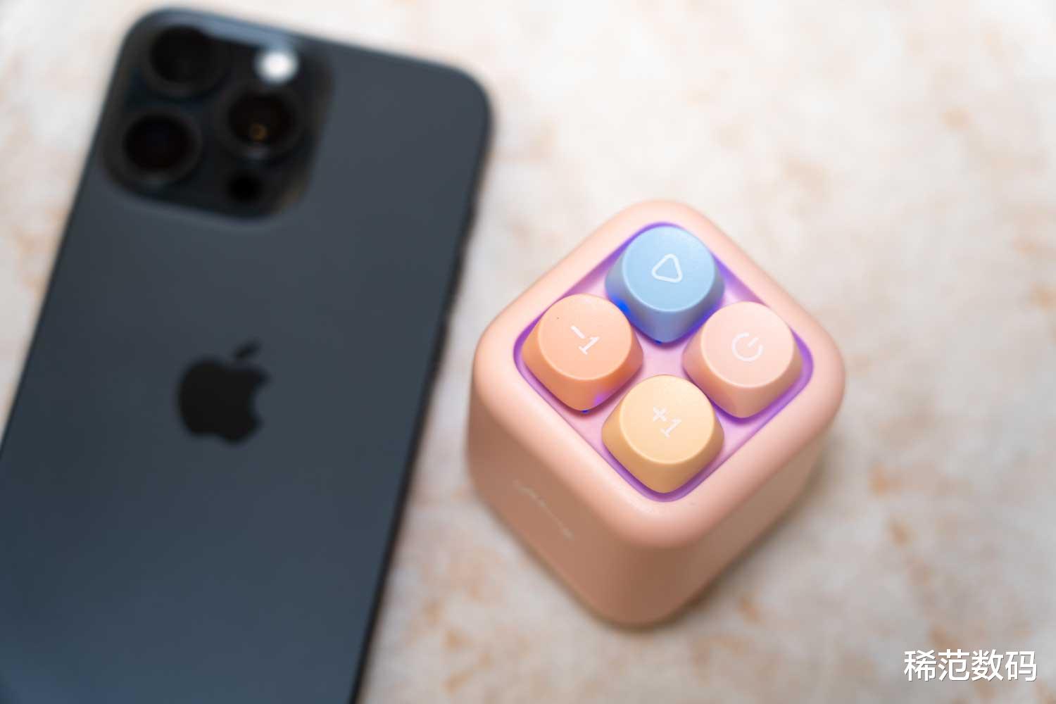 好玩的藍牙音箱，Allway解壓藍牙音箱開箱