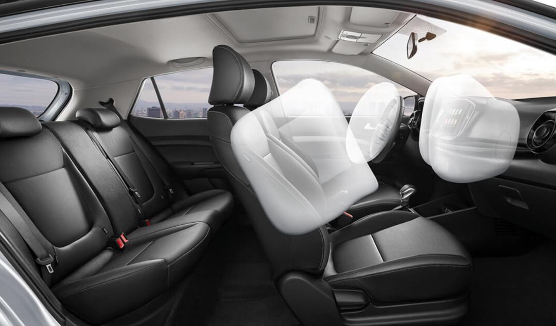 潮酷新生代座驾 2026款起亚奕跑上市 售价6.48万元起