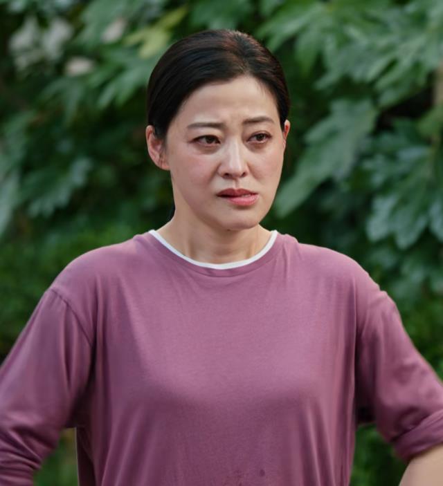 全程干瞪眼,闭不上嘴,老戏骨许娣也带不动这个拖油瓶!