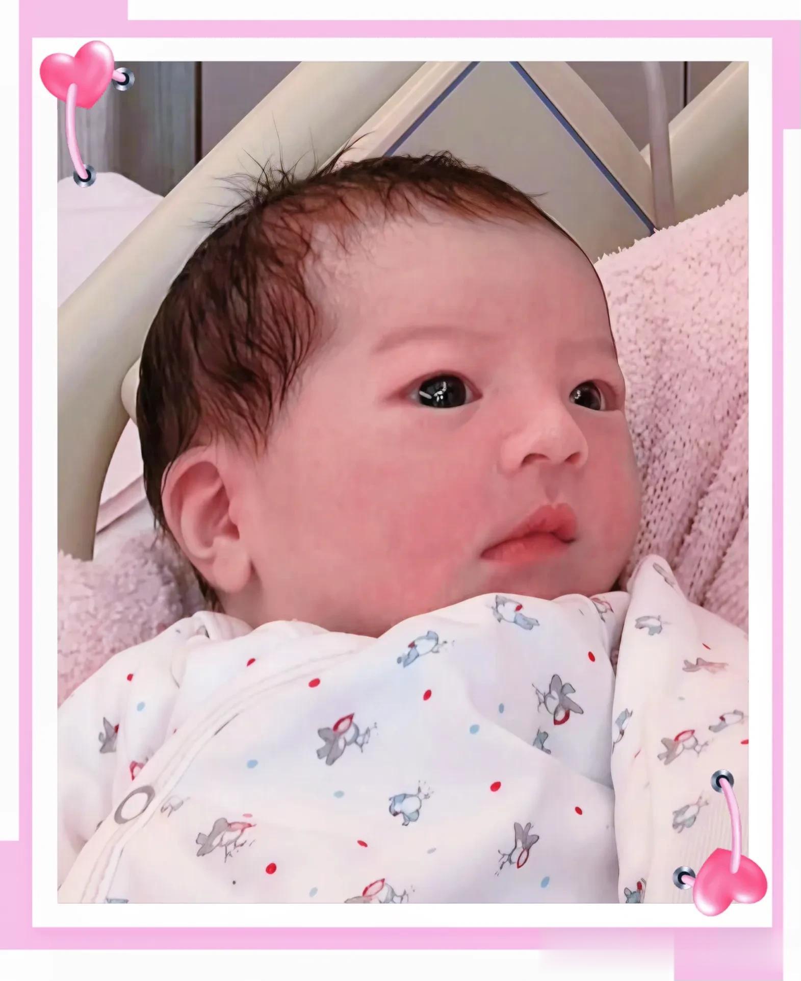 方媛晒坐月子视频，做瑜伽喝养生茶，状态很好，网友：像没生一样