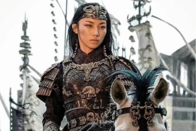 央视除名！曝知名女星高考造假，父亲曾任职央视，网友：绝不容忍