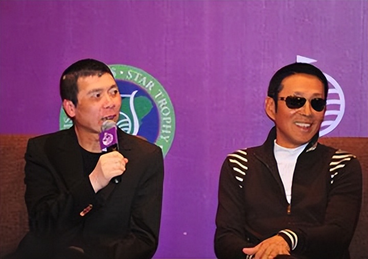 冯小刚没说错!不沾烟酒不混饭局的陈道明,如今70岁竟变成了这样