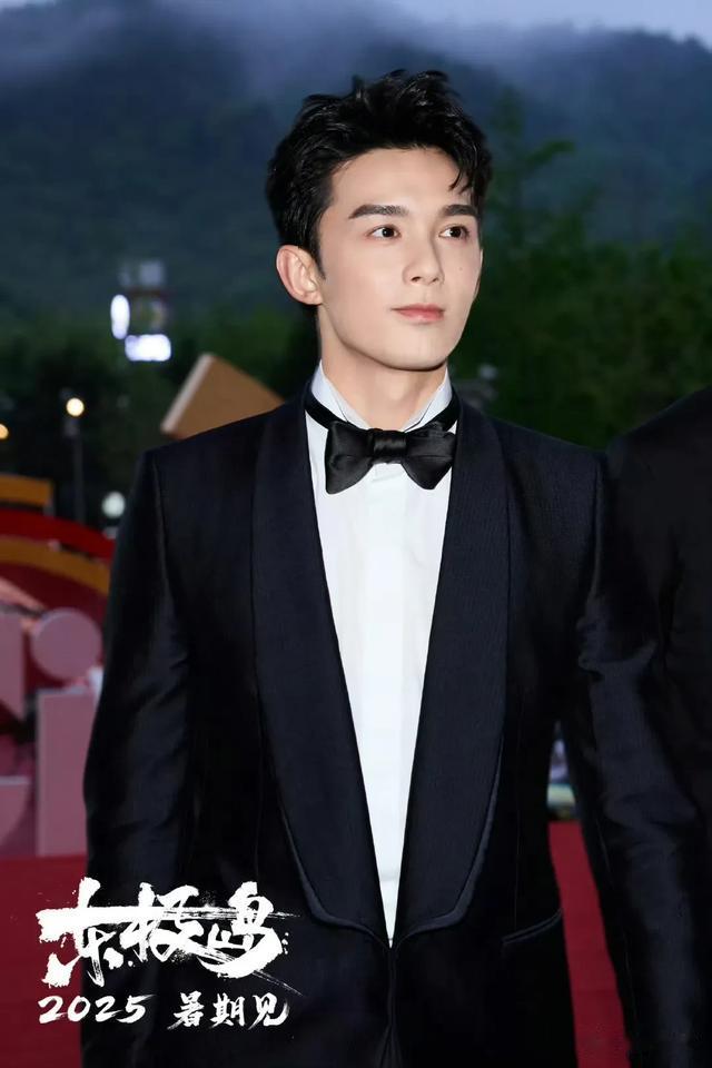 少年感十足的国民偶像洗牌，白敬亭9檀健次8吴磊7王一博6成毅第2