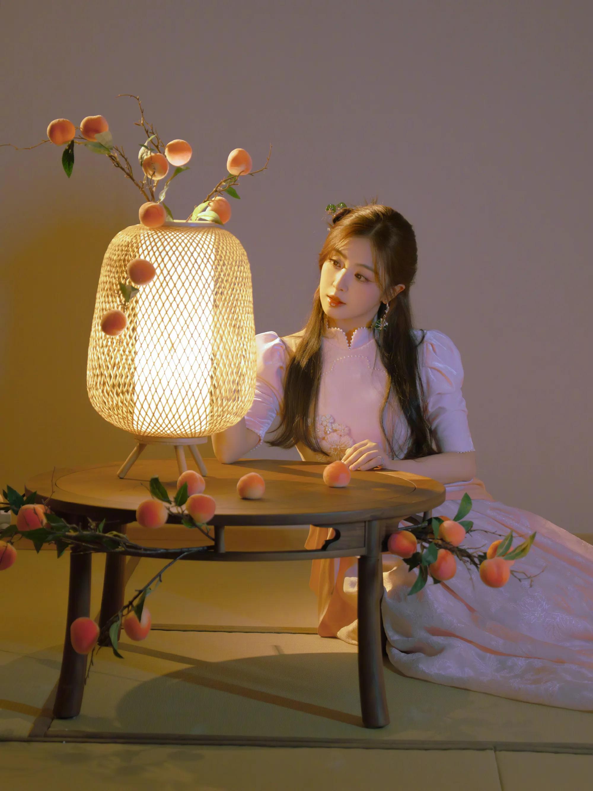 张含韵，央视七夕晚会， 七夕快乐，和合圆满！