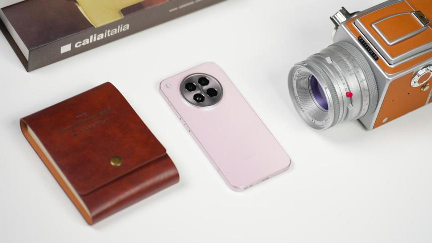 續航“最佳”的小屏手機，沒有電量焦慮