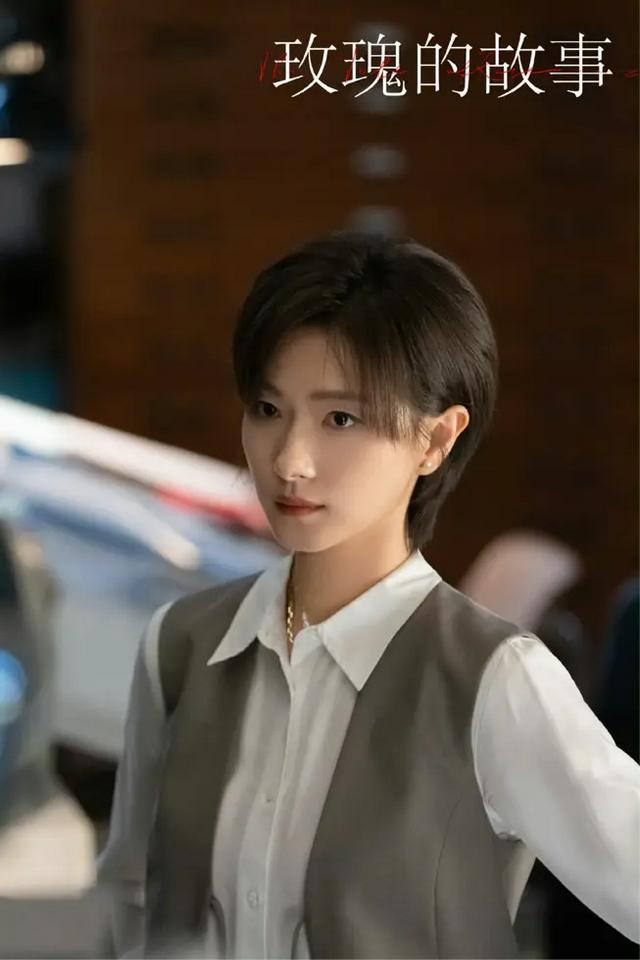 43岁万茜再破“天花板”,这一次,她让整个演艺圈“沉默”了