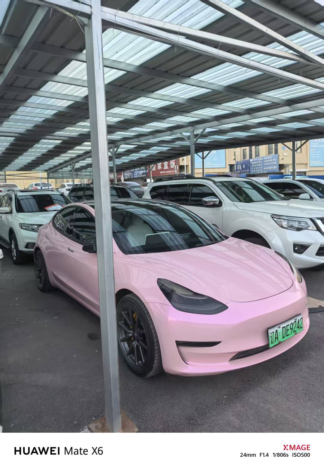 20款特斯拉Model3：续航无忧，代步通勤好选择