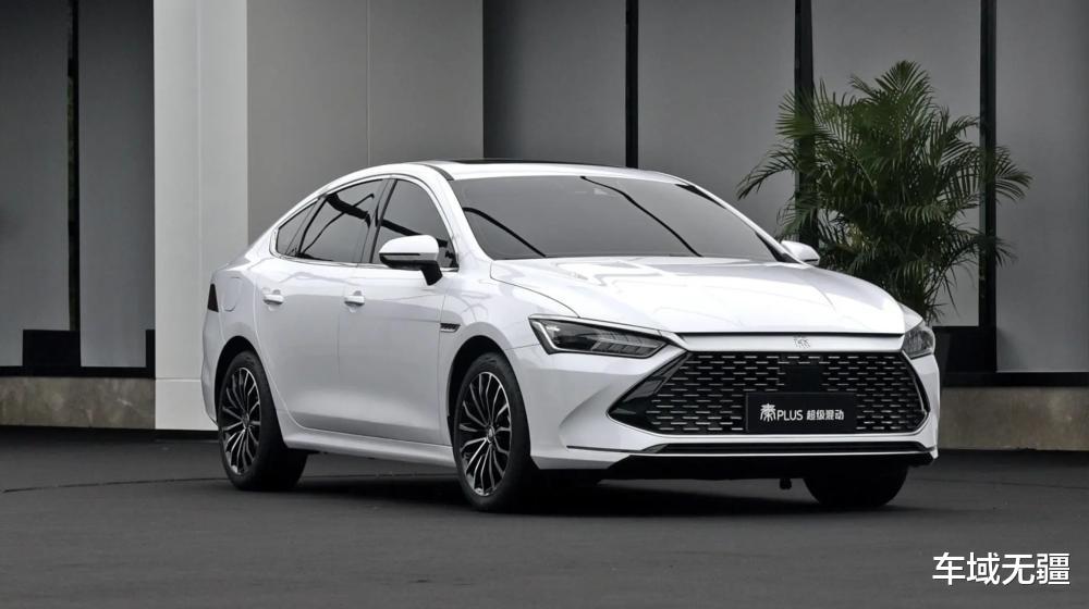 10月车市大变天:宏光MINI EV夺冠,小米YU7打败了Model Y?