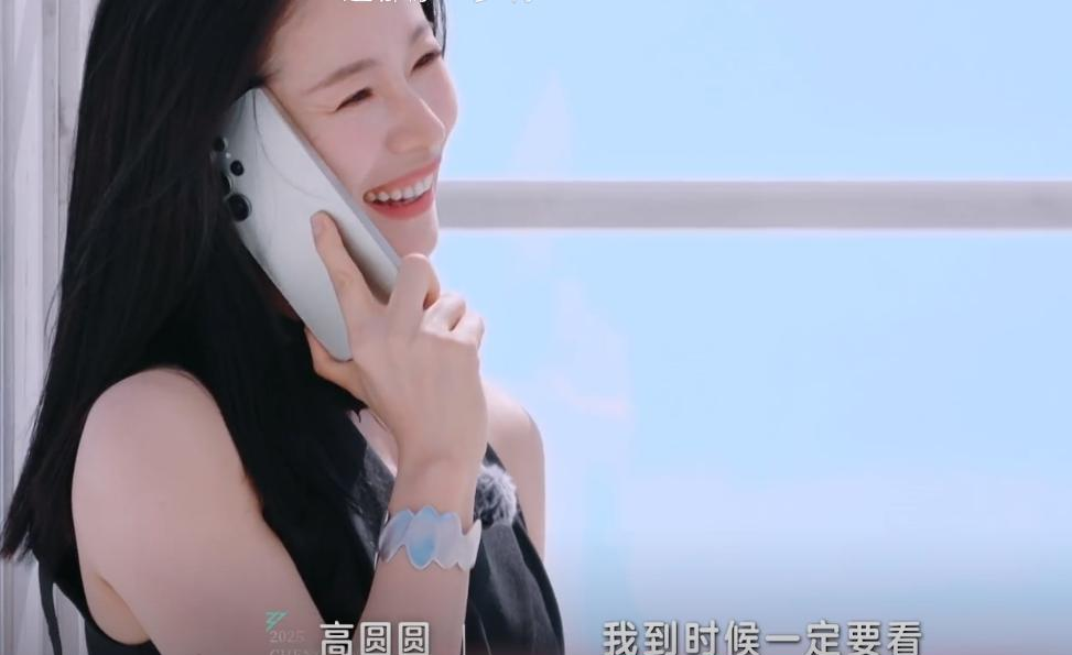 《浪姐6》首播:侯佩岑叶童打电话晒人脉,唯独她连好朋友都没有