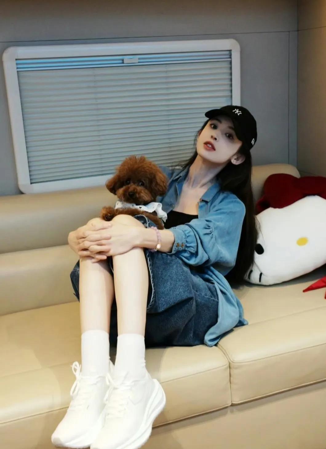 娜扎的日常美照～ ???