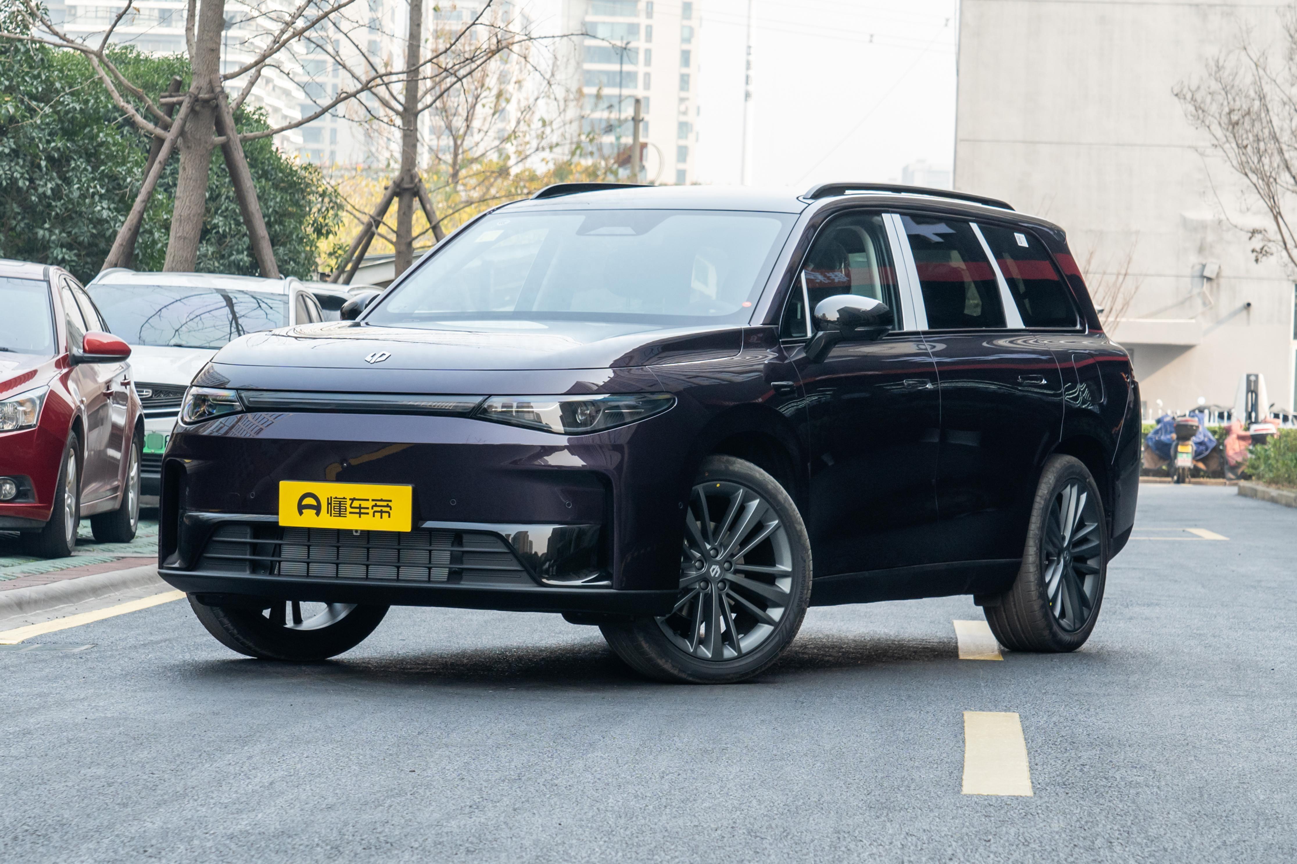 14.38万买六座SUV?这车可享万元红包+终身质保,这笔账太值了