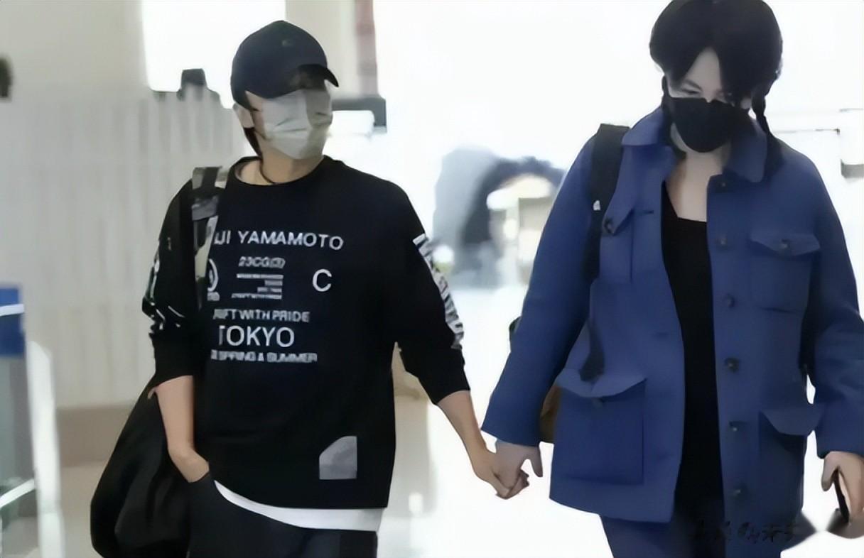 生理性喜欢显而易见，43岁阿Sa官宣恋情，给内娱女明星们上了一课