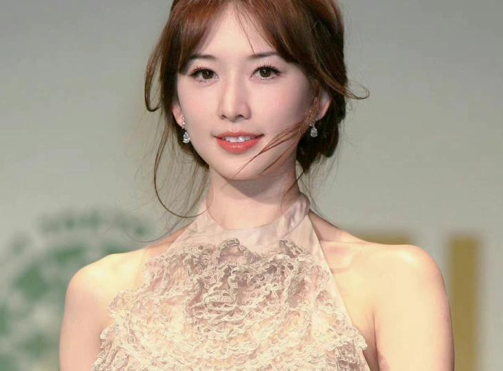 钱再多有什么用！看到严重\日化\的林志玲，才懂她为当年选择买单