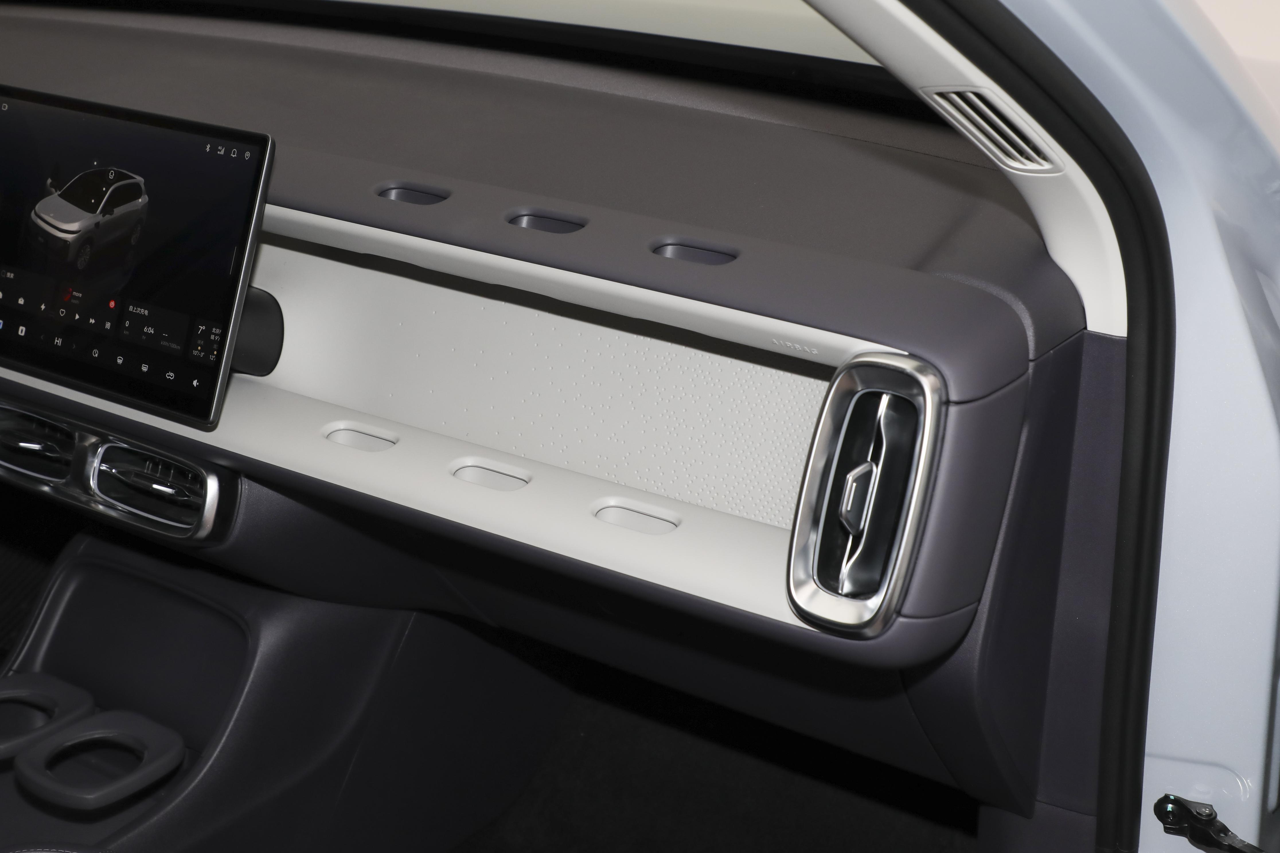 12万级纯电SUV，续航600km+激光雷达，零跑B10值得买吗？