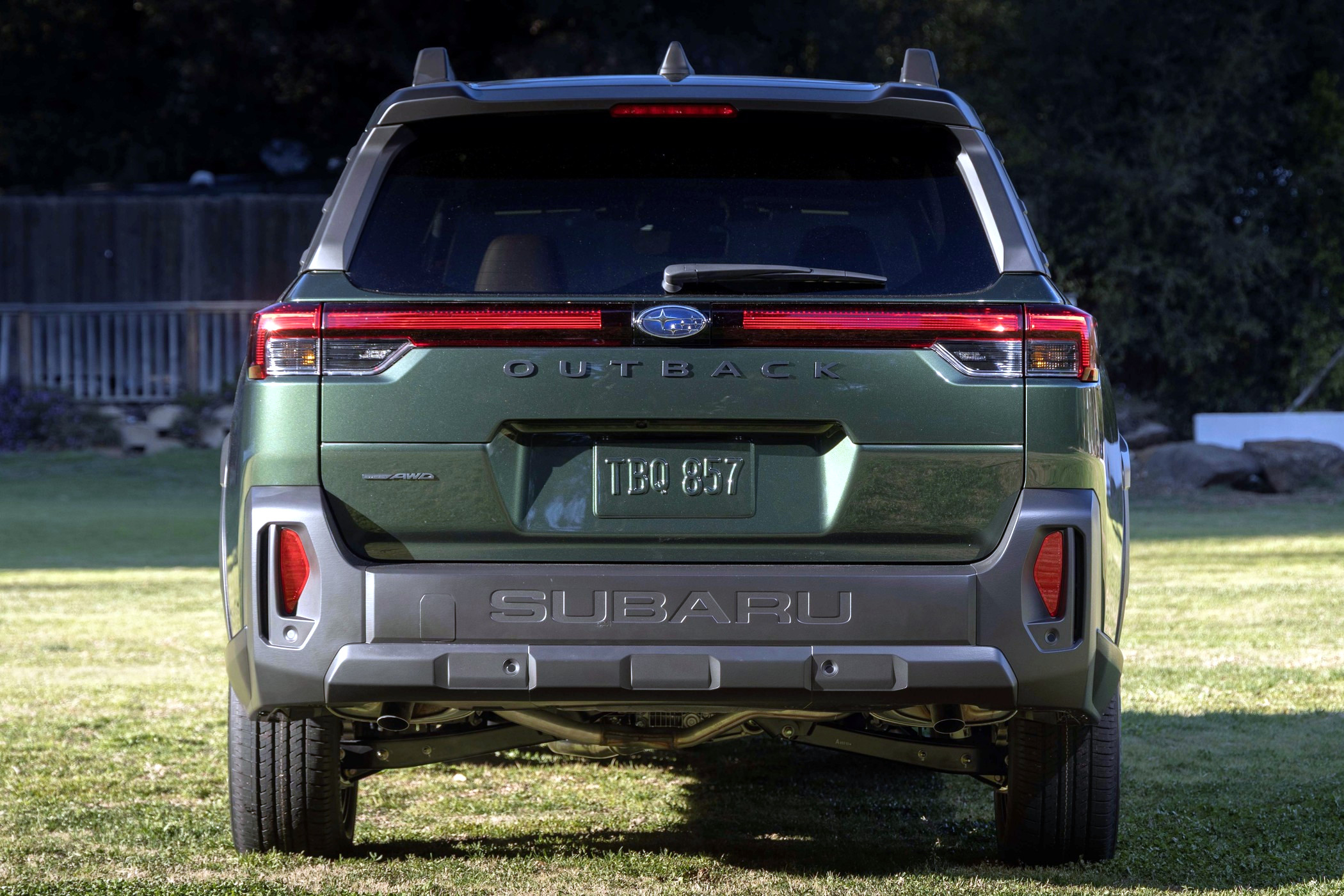 新款斯巴鲁傲虎：方形车身、相同技术、以及更加凶猛的荒野