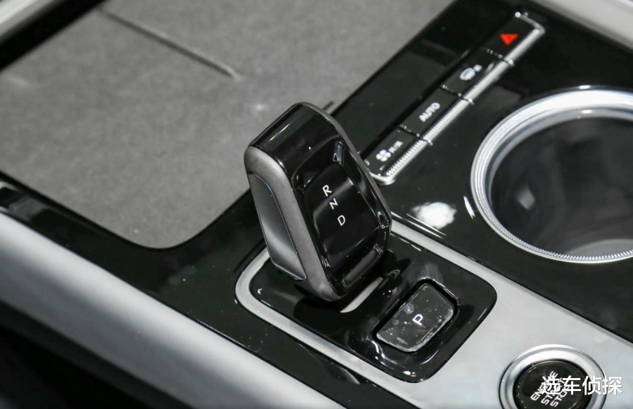 2026款吉利博越，价格7万多，1.5T+7DCT，四出排气