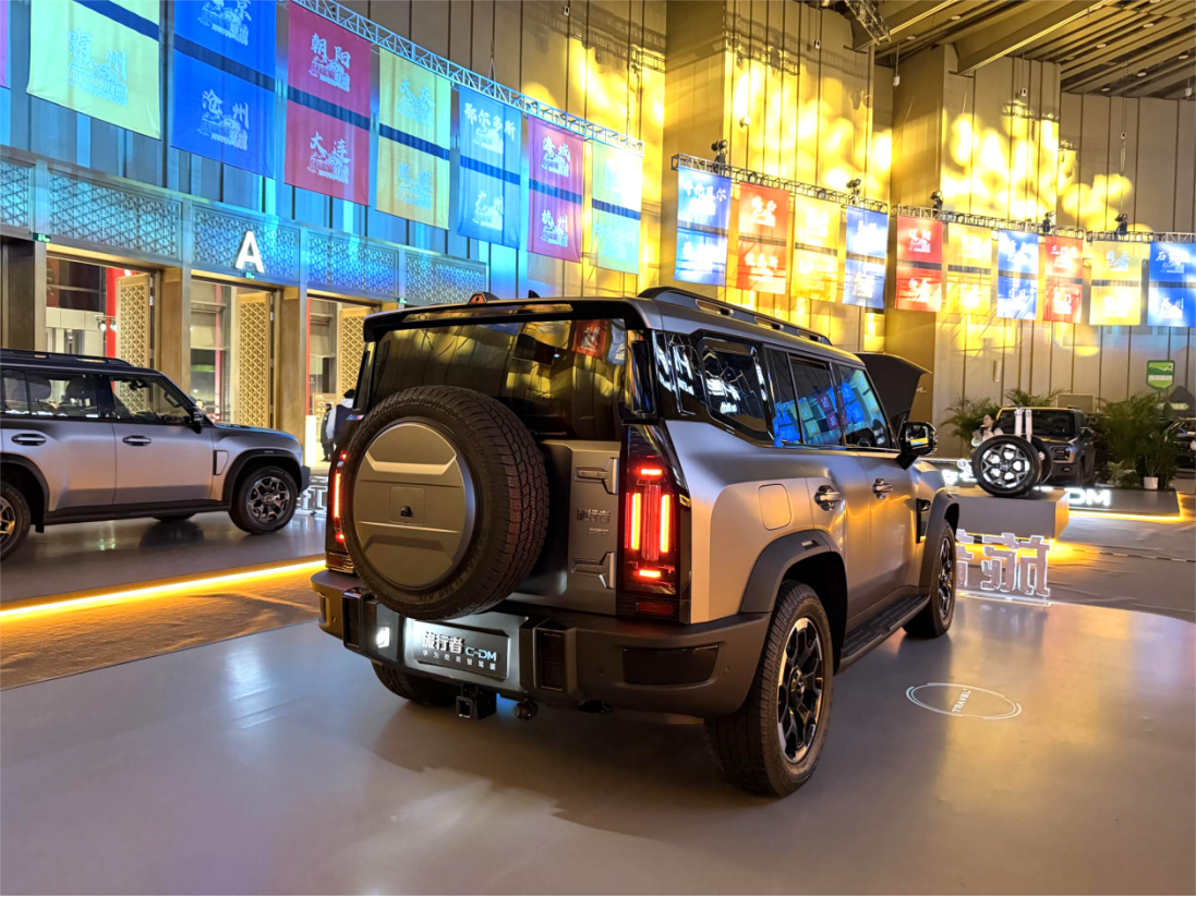 限时焕新价12.49万起 捷途旅行者/旅行者C-DM正式上市