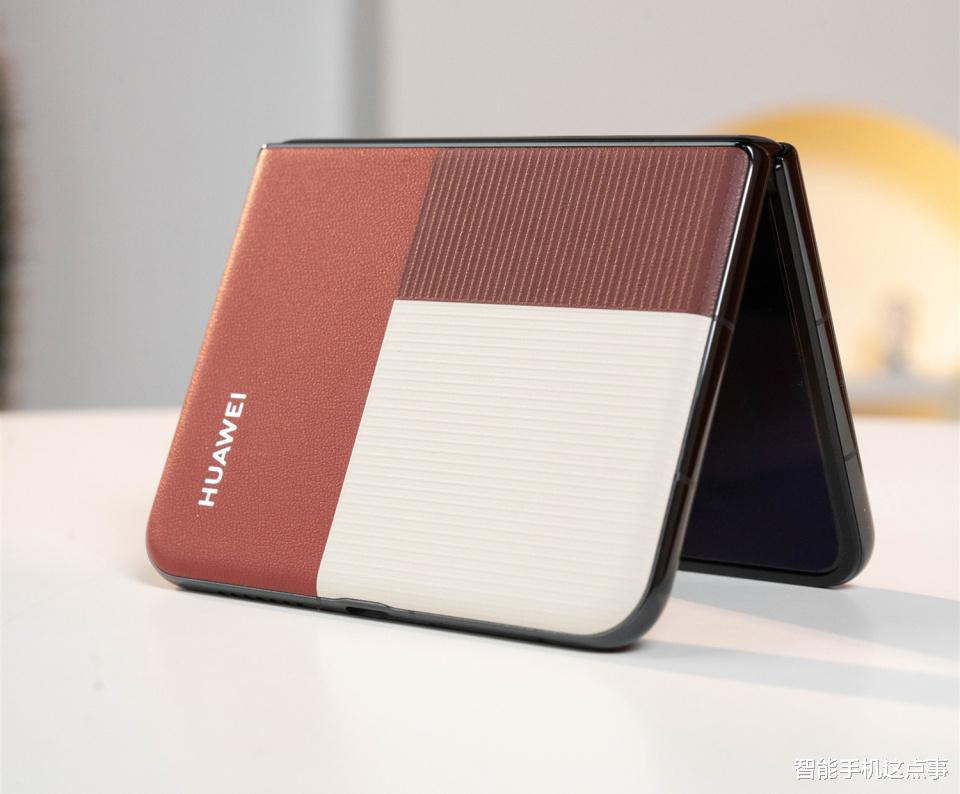 華為Pura XT浮出水面：新專利+新形態，國產友商面臨挑戰