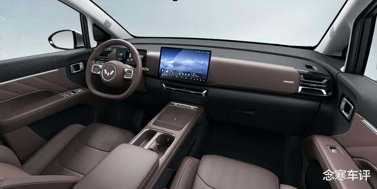 五菱星光730即将开启预订!车长4米9,10万级MPV,油电混动三选一