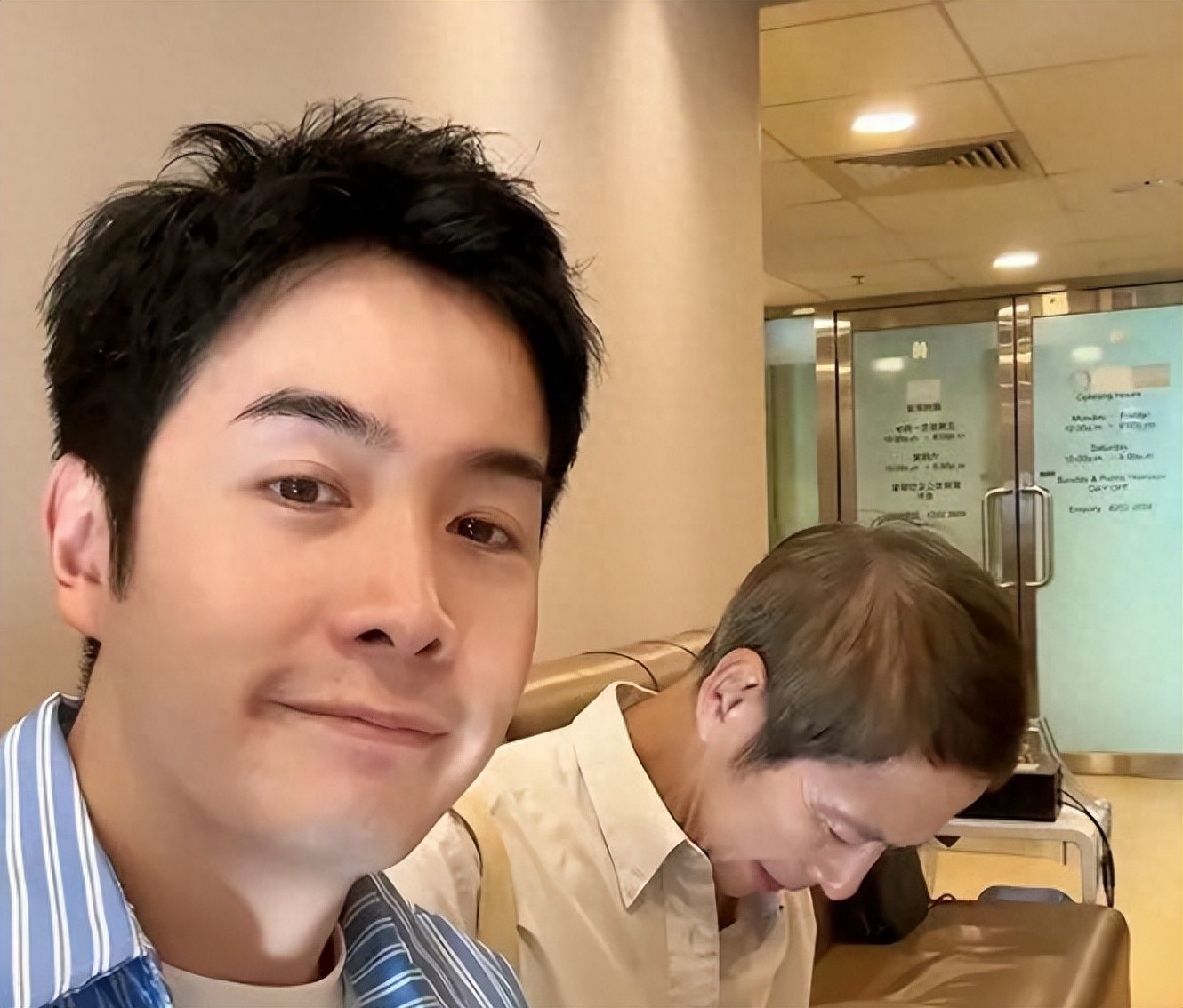 患癌退圈！前TVB小生拒绝手术化疗，拍拖5年女友火速分手嫁富商