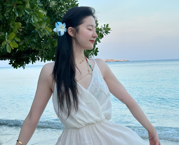 不是,她怎么两年没有拍戏了?