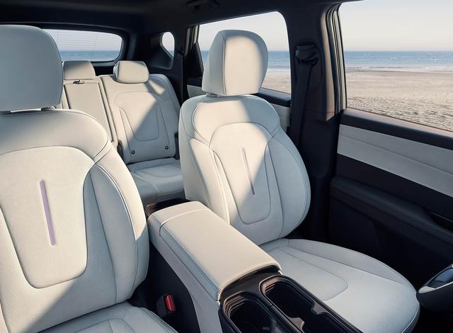 9月上市 北京现代ELEXIO内饰官图发布 双联屏加持