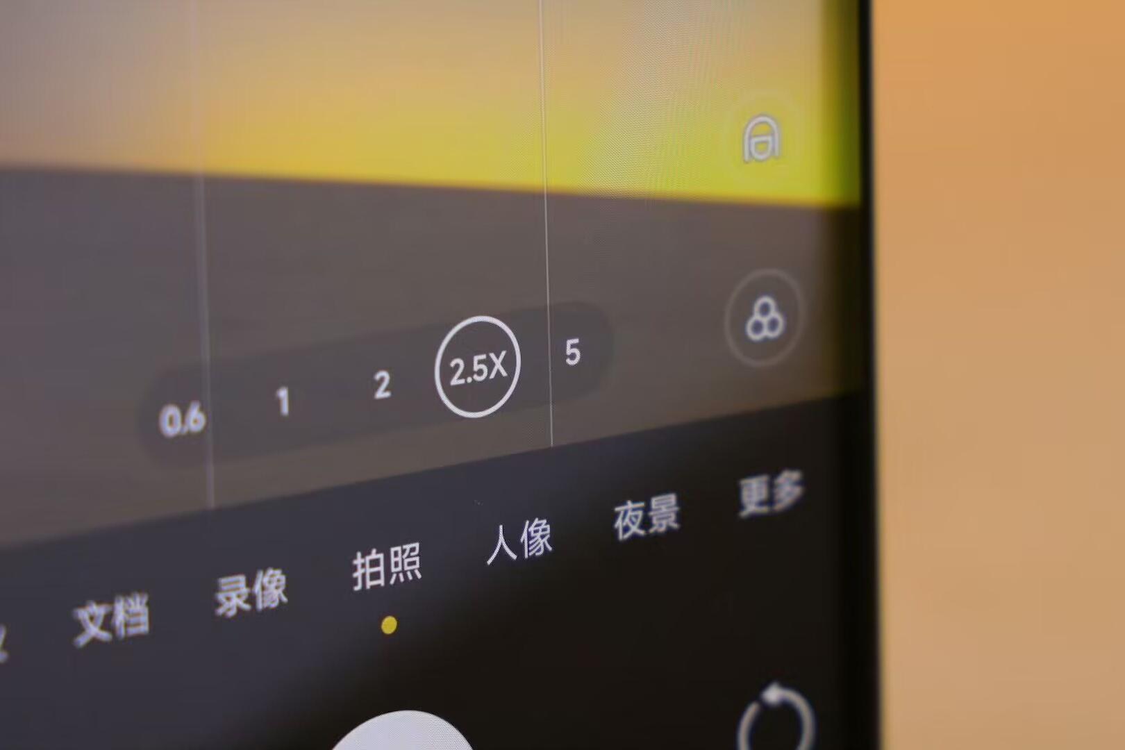 國補后降至千元機，耐摔曲屏+驍龍7sGen3+6200mAh，紅米誠意倍增