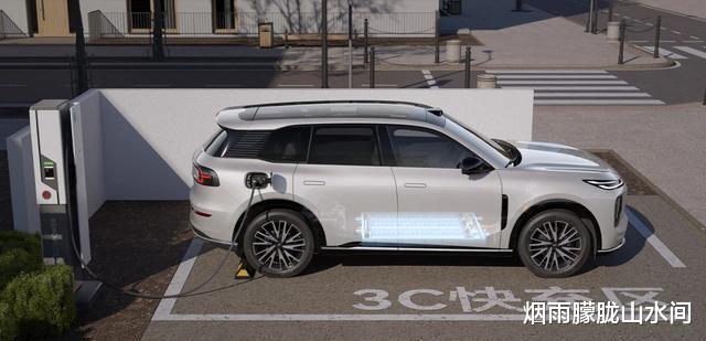 理想L6出“穷人版”预售价相当于半价