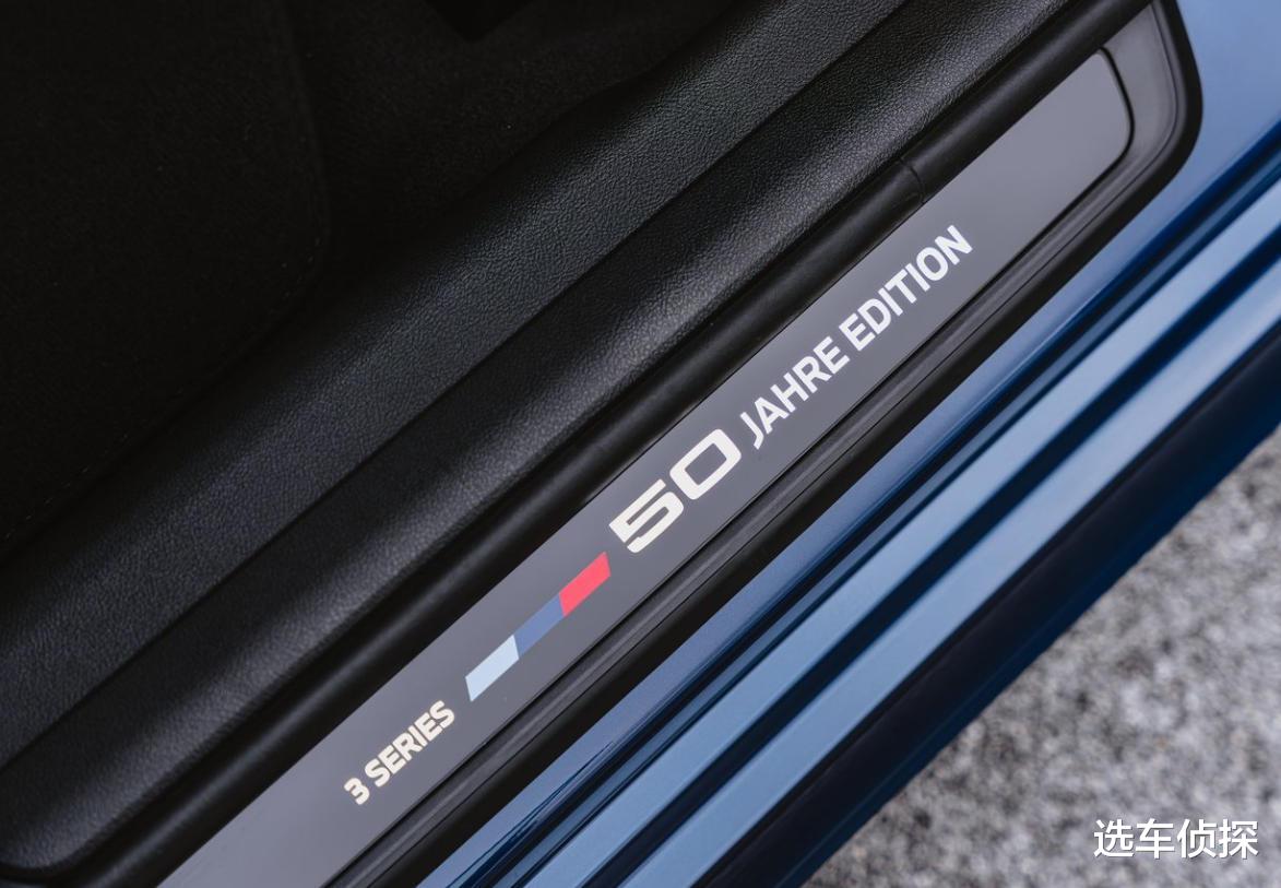 宝马M340i对比330i,6缸取代4缸,价格翻倍