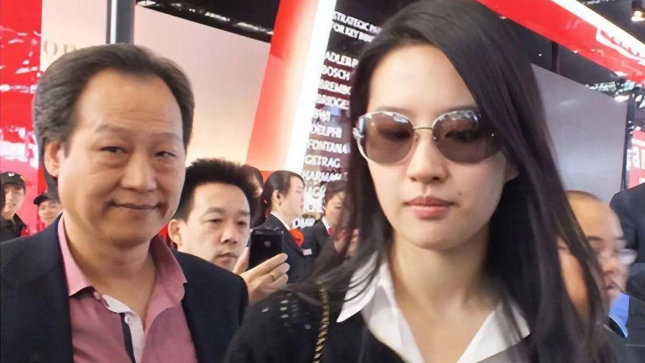 刘亦菲玩文字游戏！