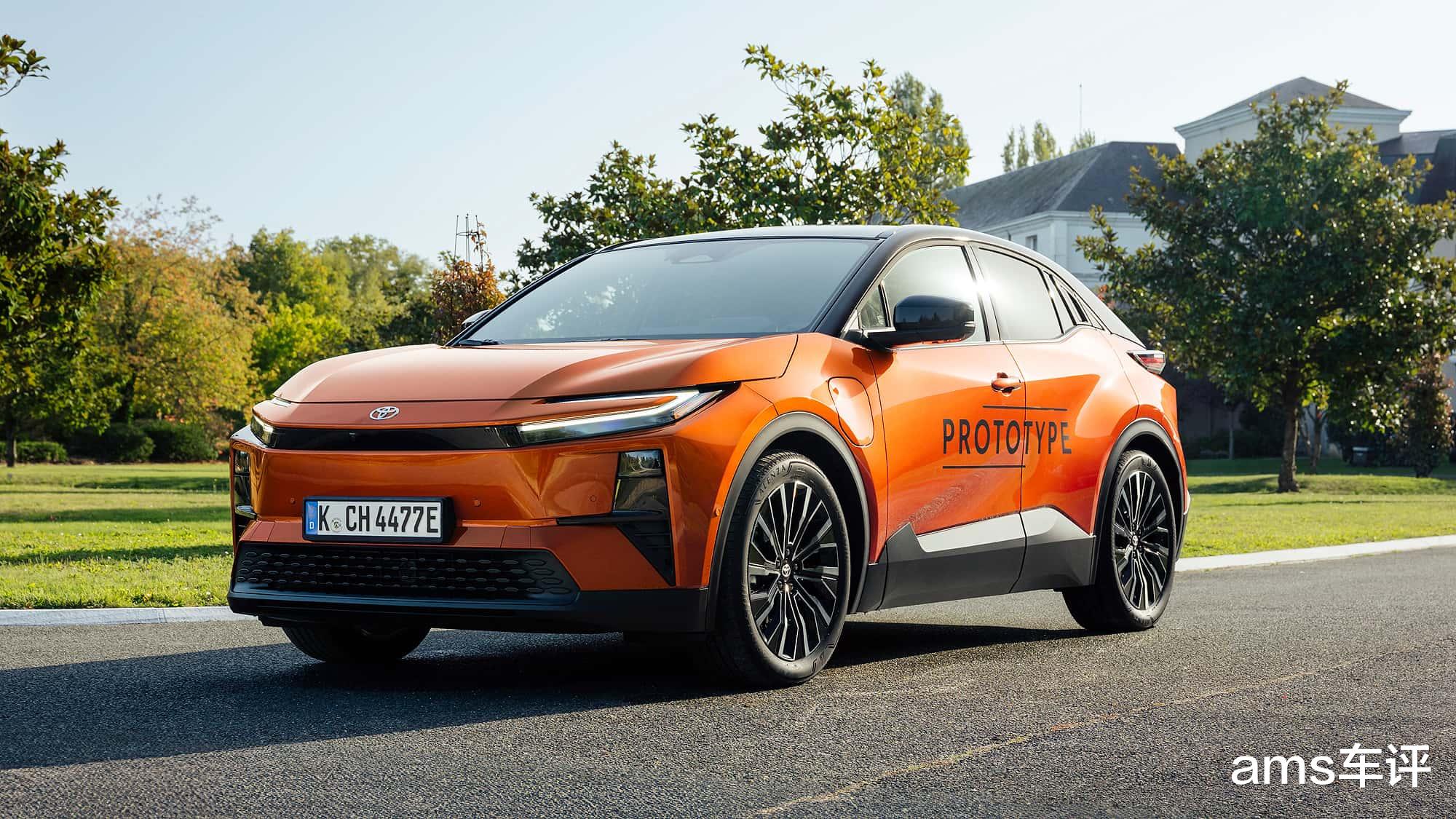 丰田加速电动化步伐,新款C-HR+首秀,设计与性能并重