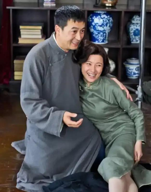 颜丙燕：长得漂亮戏也好，为何52岁依旧单身？