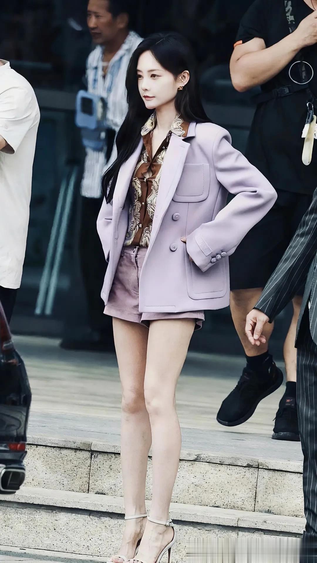 明星写真生图鉴赏｜李一桐