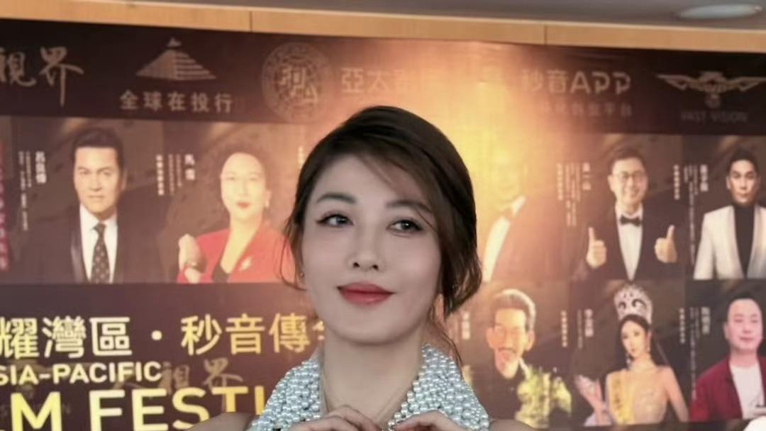 知名港星近况曝光！面部被指科技感满满，离婚后被多位小鲜肉追求