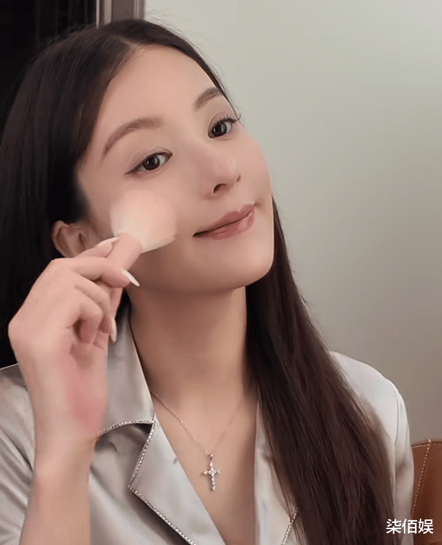 方媛晒孕期营养餐,吃的好少,都快生了才长了10斤,体重还没过百