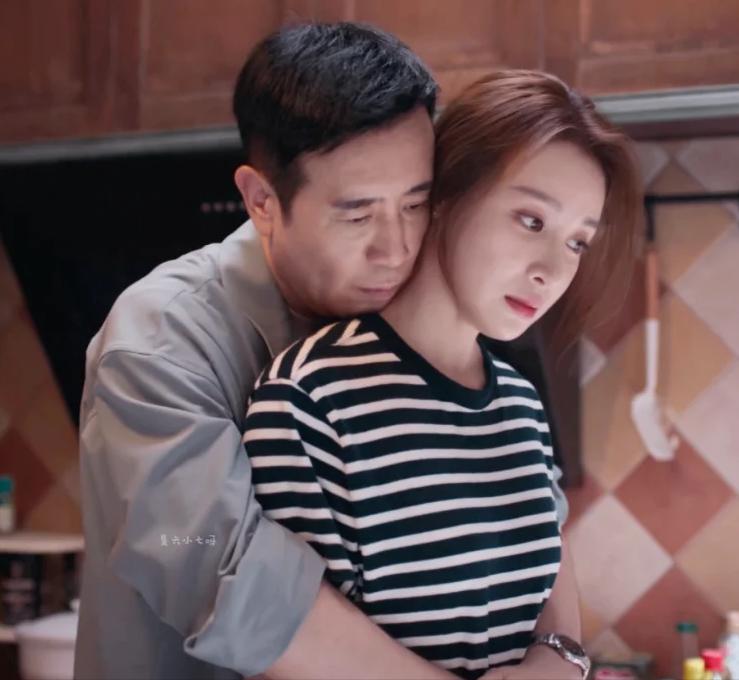 她比曾黎年轻，比吴越漂亮，却怎么都捧不红，连于和伟都发愁