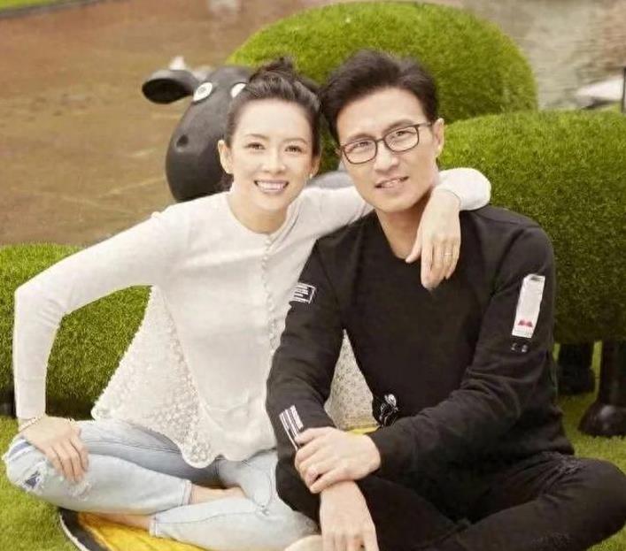 汪峰新女友现身健身房，李巧“幸福肥”造型曝光